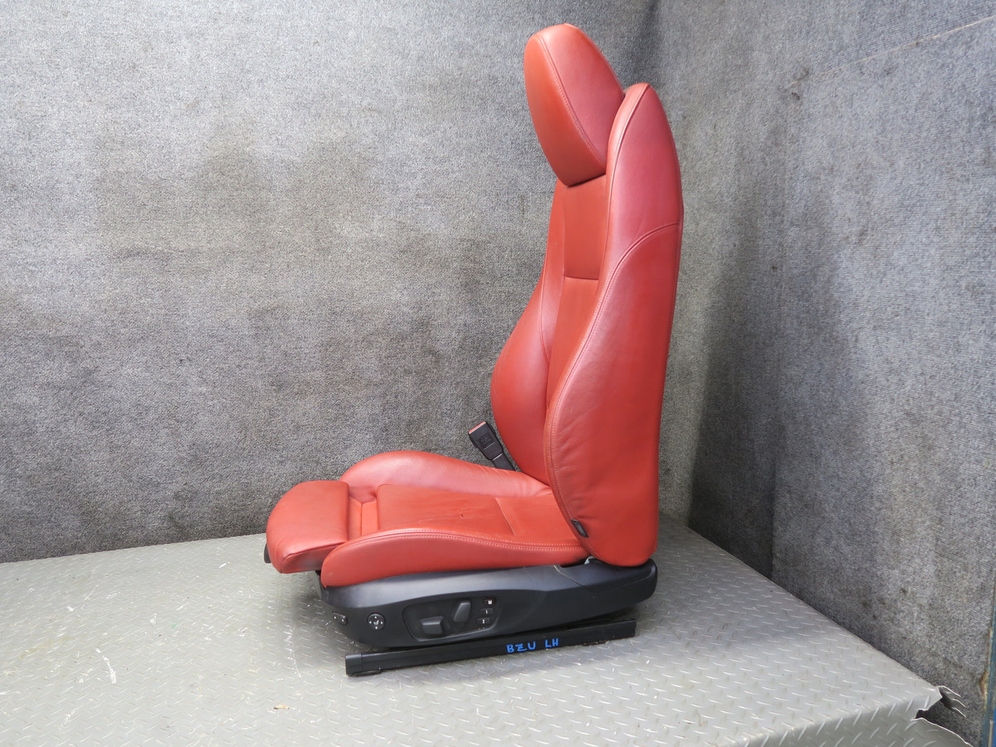 09-16 BMW E89 Z4 Front Left & Right Sport Heated Memory Leather Seat RED Set OEM