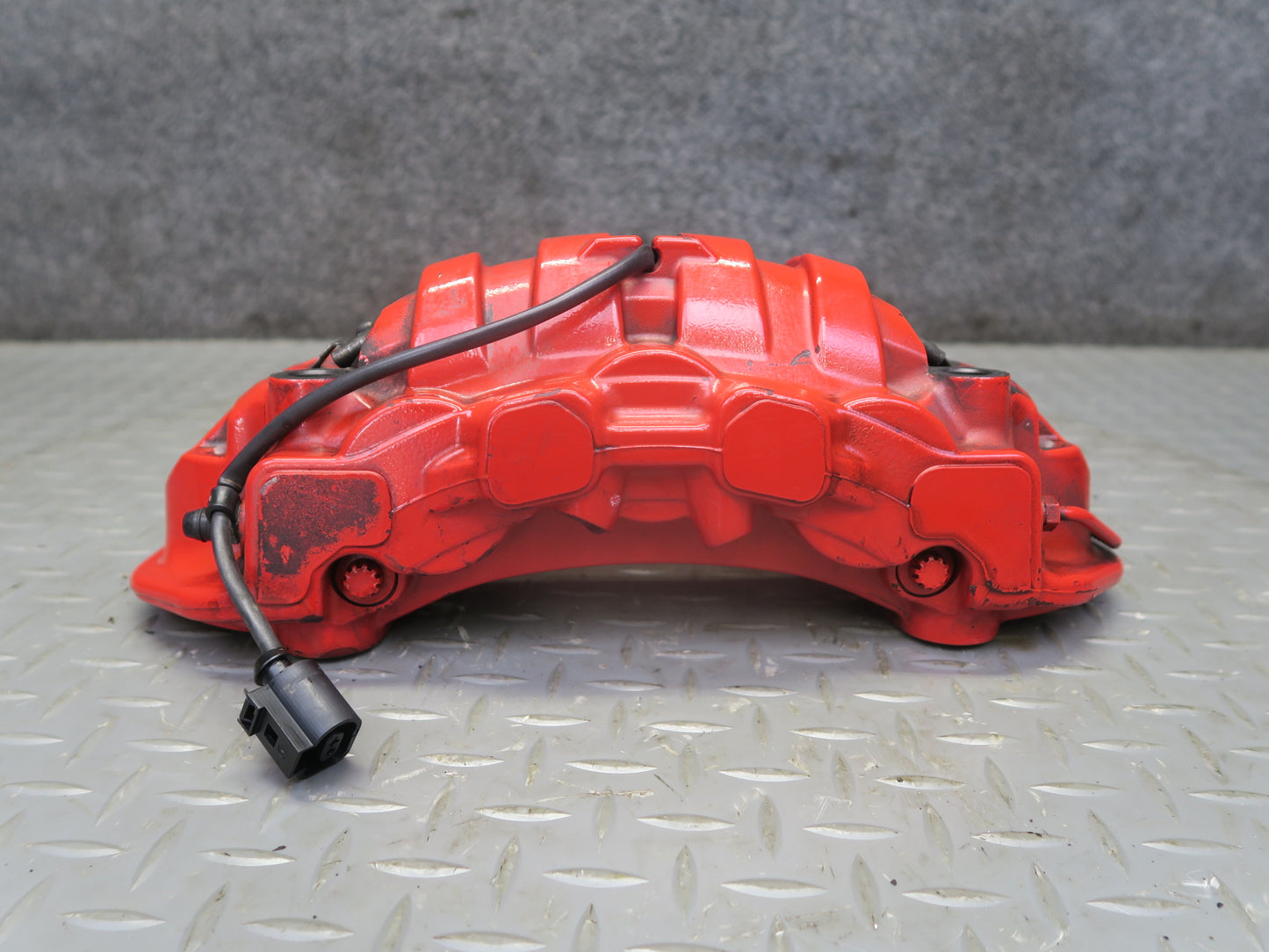 2011-2018 Porsche Cayenne 958 GTS 4.8L AWD Front Brembo Brake Caliper Set of 2