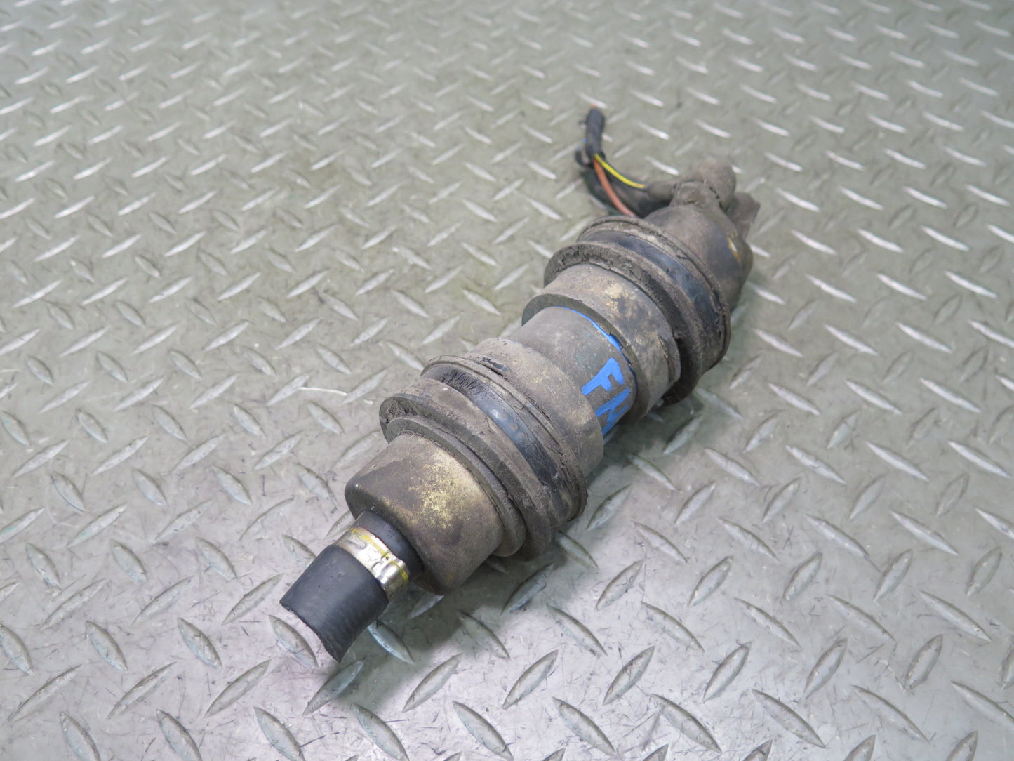 2002-2005 Mercedes W463 G500 Gas Auxiliary AUX Fuel Pump