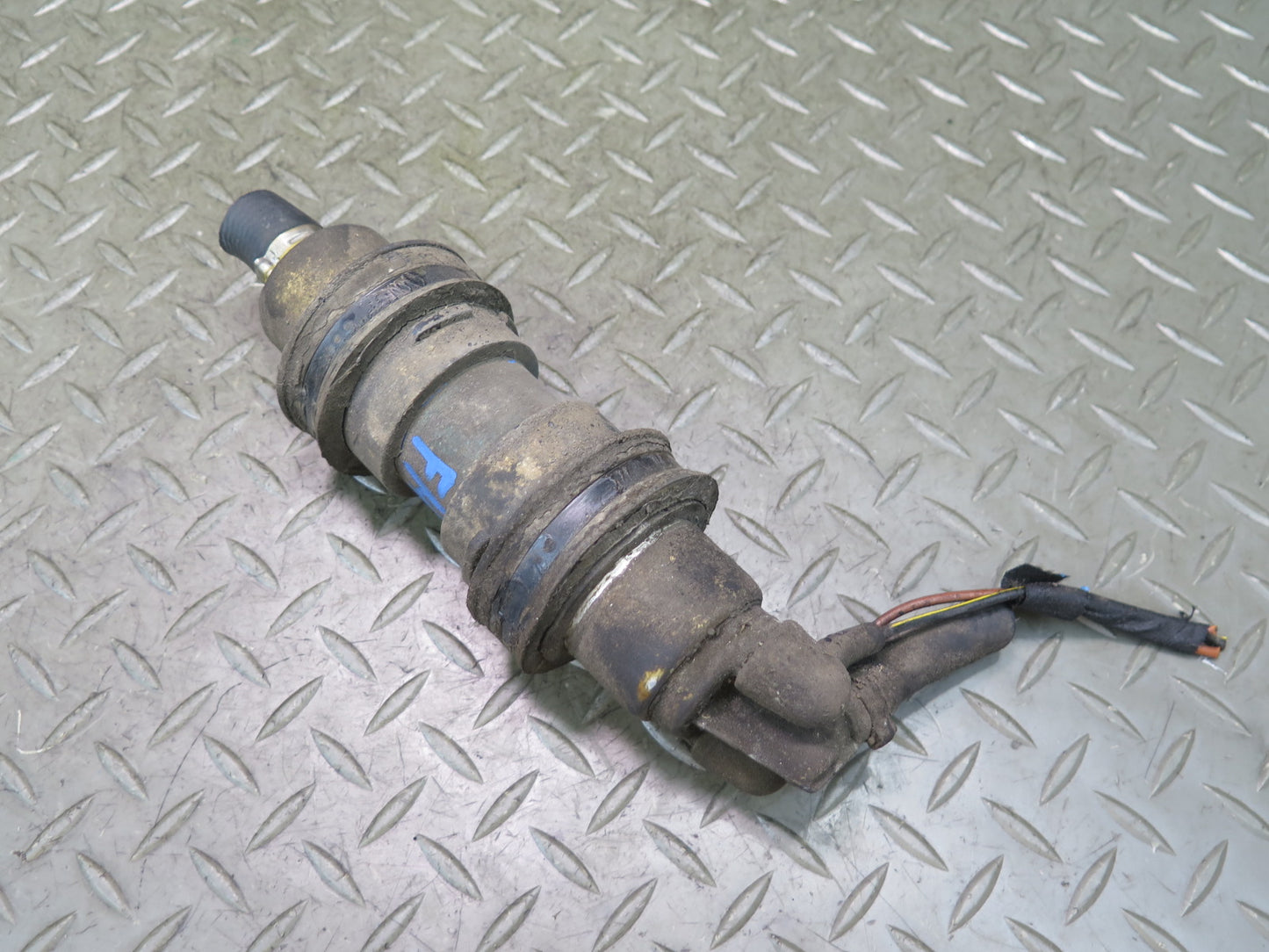 2002-2005 Mercedes W463 G500 Gas Auxiliary AUX Fuel Pump