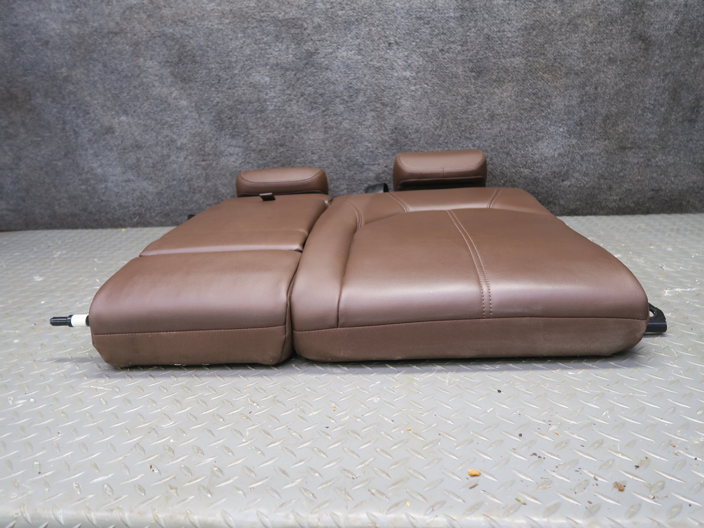 2017-2023 Alfa Romeo Stelvio Rear Left Upper Seat Cushion w Headrest Chocolate