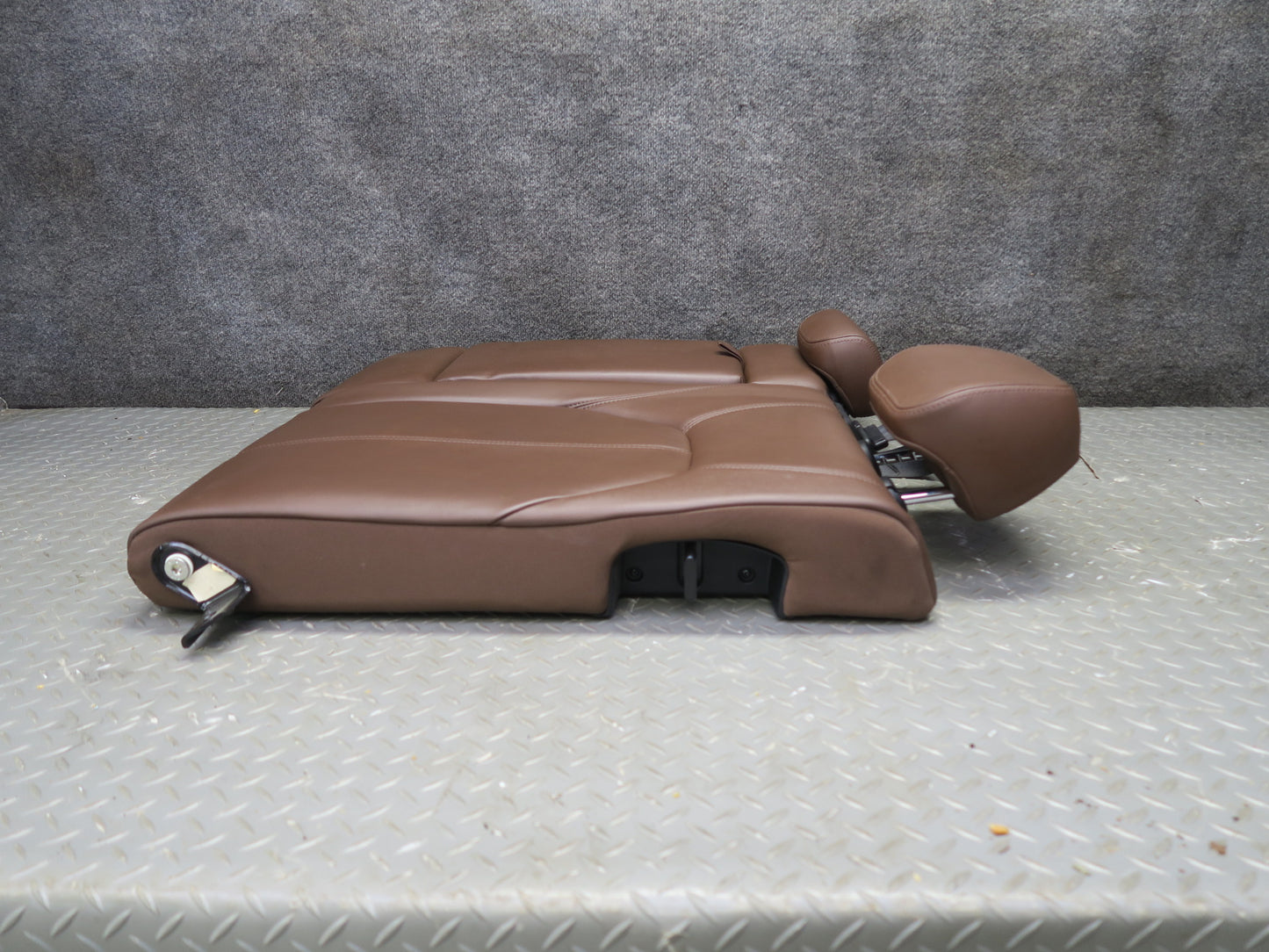 2017-2023 Alfa Romeo Stelvio Rear Left Upper Seat Cushion w Headrest Chocolate