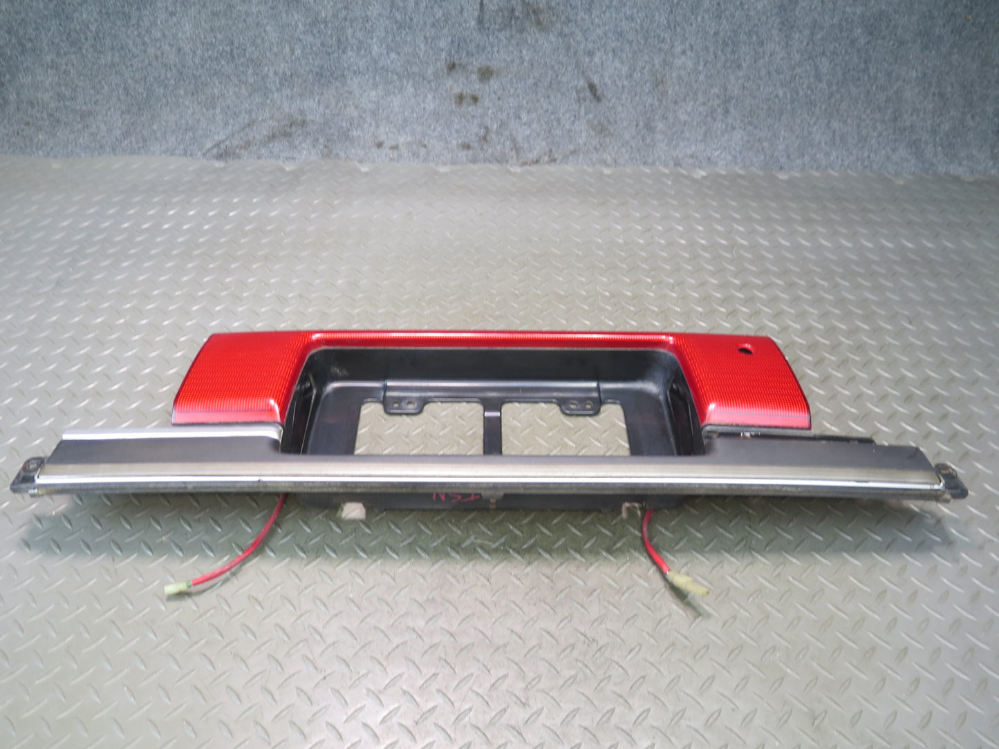 89-92 Toyota Supra MA70L MK3 Rear Center Tail Light Lamp w License Plate OEM