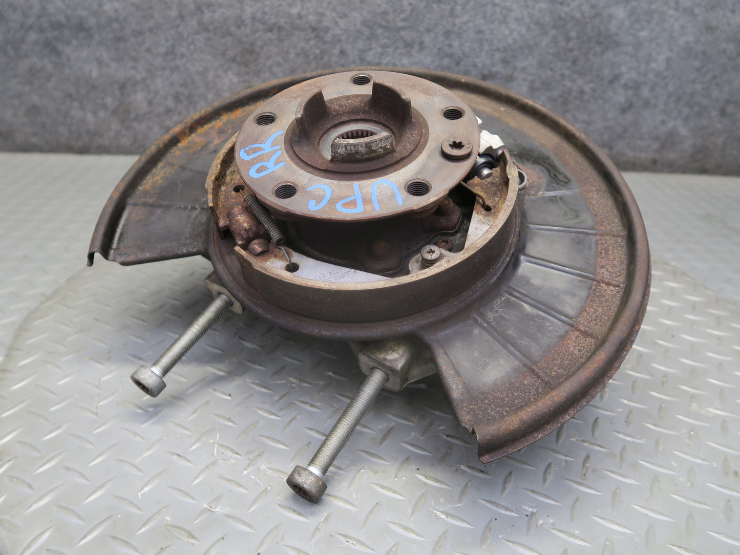 2011-2018 Porsche Cayenne 958 AWD Rear Right Spindle Knuckle Wheel Hub Bearing