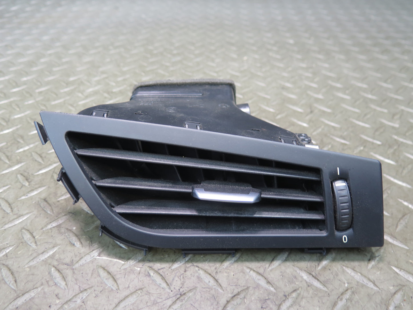 09-13 BMW E89 Z4 Set of 3 Front Left Center Right Dash A/C Air Vent Grille OEM