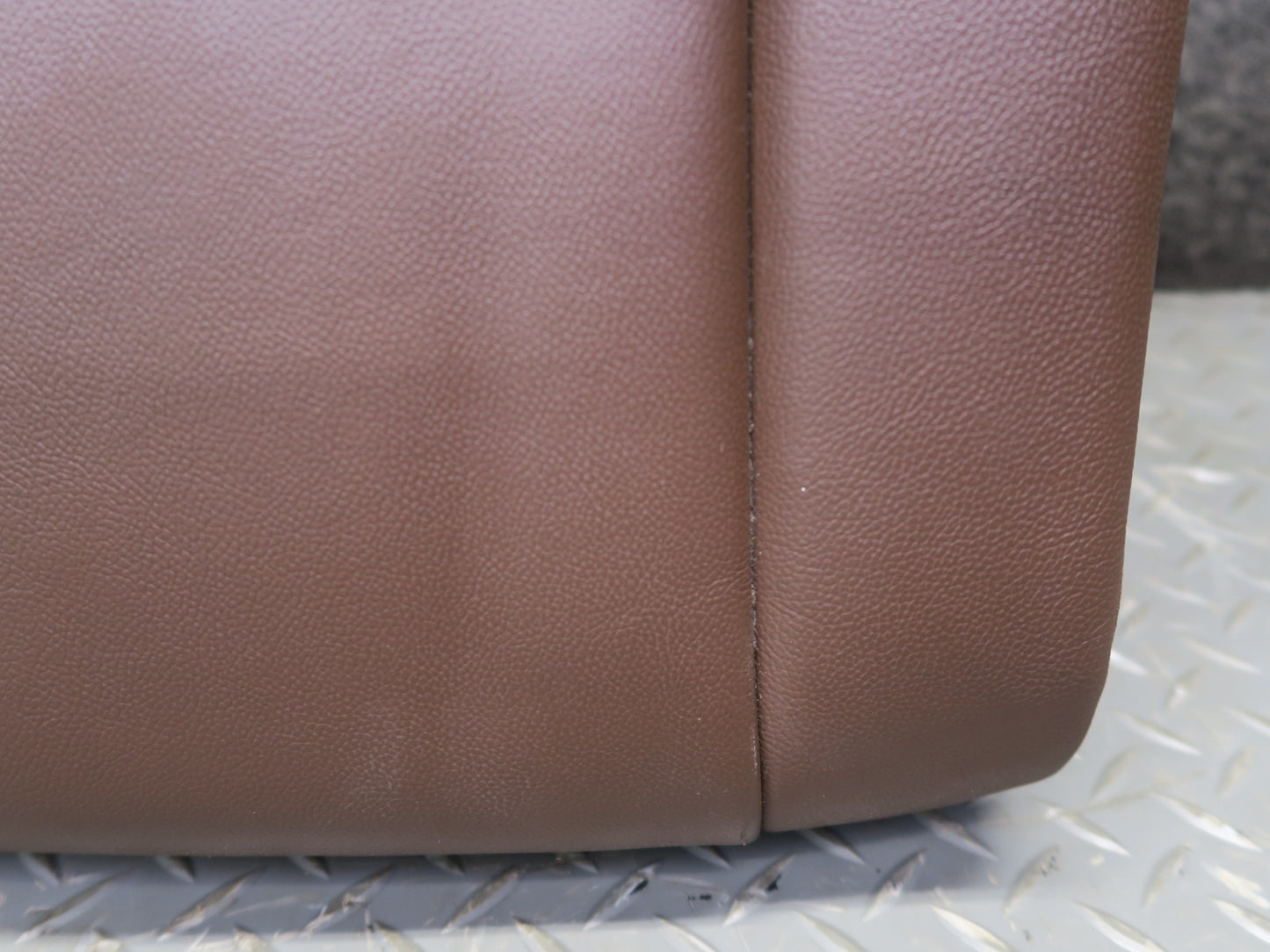 2017-2023 Alfa Romeo Stelvio Rear Right Upper Seat Cushion w Headrest Chocolate