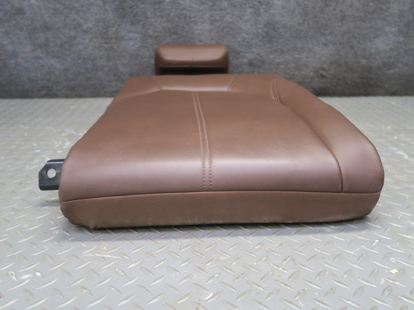 2017-2023 Alfa Romeo Stelvio Rear Right Upper Seat Cushion w Headrest Chocolate