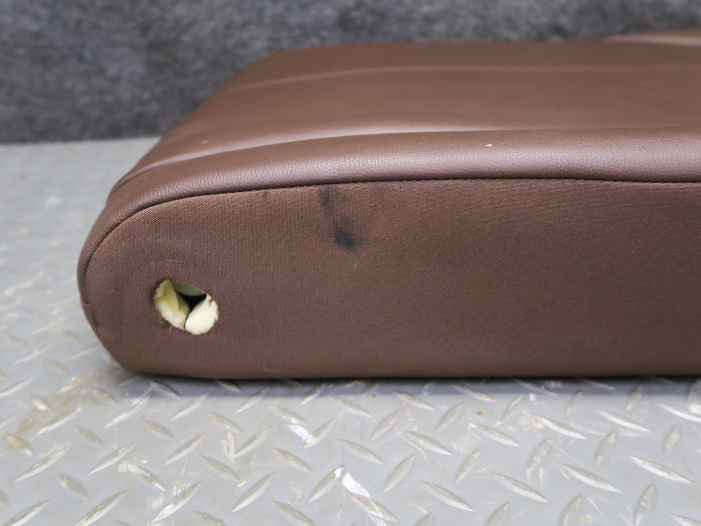 2017-2023 Alfa Romeo Stelvio Rear Right Upper Seat Cushion w Headrest Chocolate