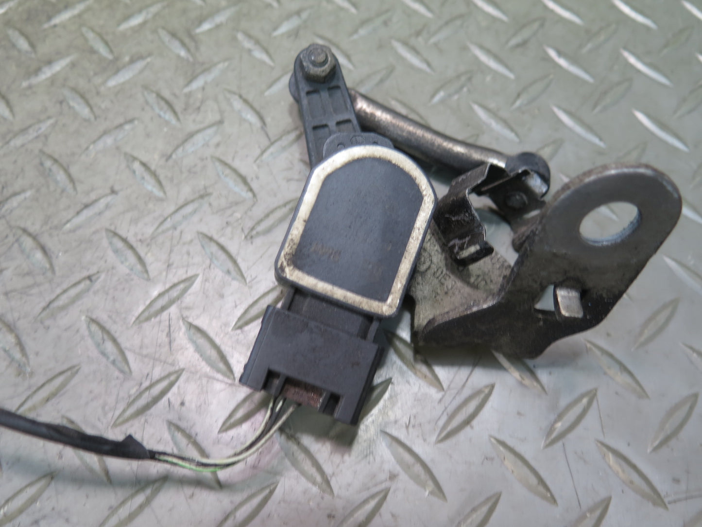 09-16 BMW E89 Z4 Front & Rear Suspension Height Level Sensor Set OEM