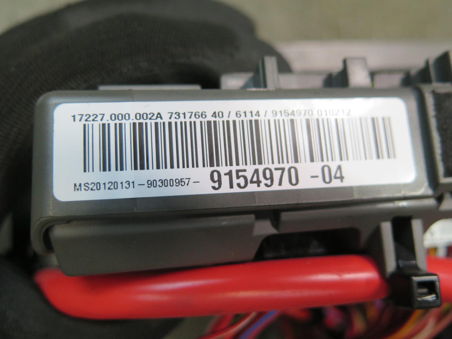 09-16 BMW E89 Z4 Front Power Distribution Fuse Relay Box Module 9154970 OEM