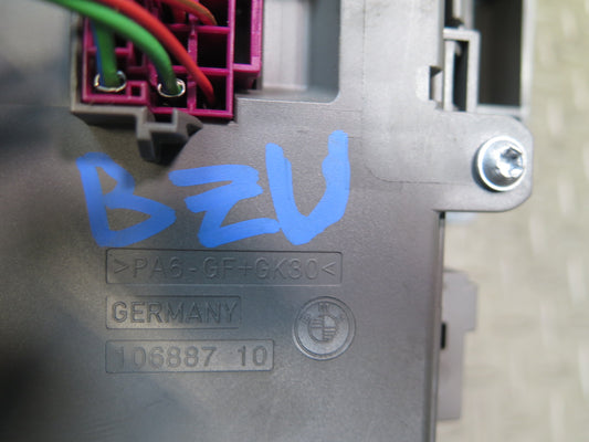 09-16 BMW E89 Z4 Front Power Distribution Fuse Relay Box Module 9154970 OEM