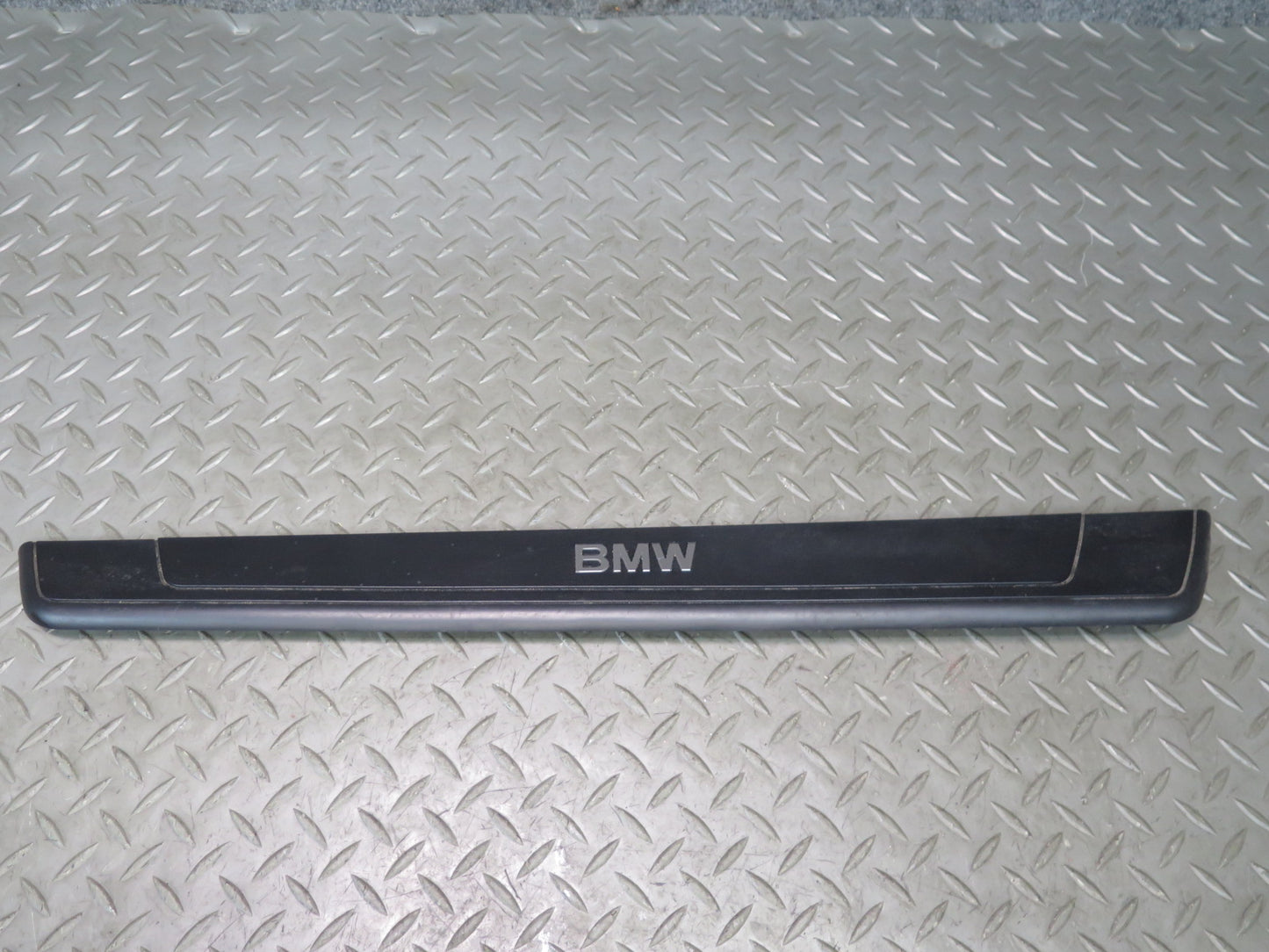 09-16 BMW E89 Z3 Left & Right Outer Door Scuff Sill Plate Trim Cover Set OEM