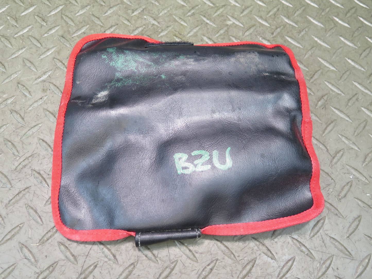 09-13 BMW E89 Z4 TOW EYE Hook & Screwdriver Tool KIT w Case OEM