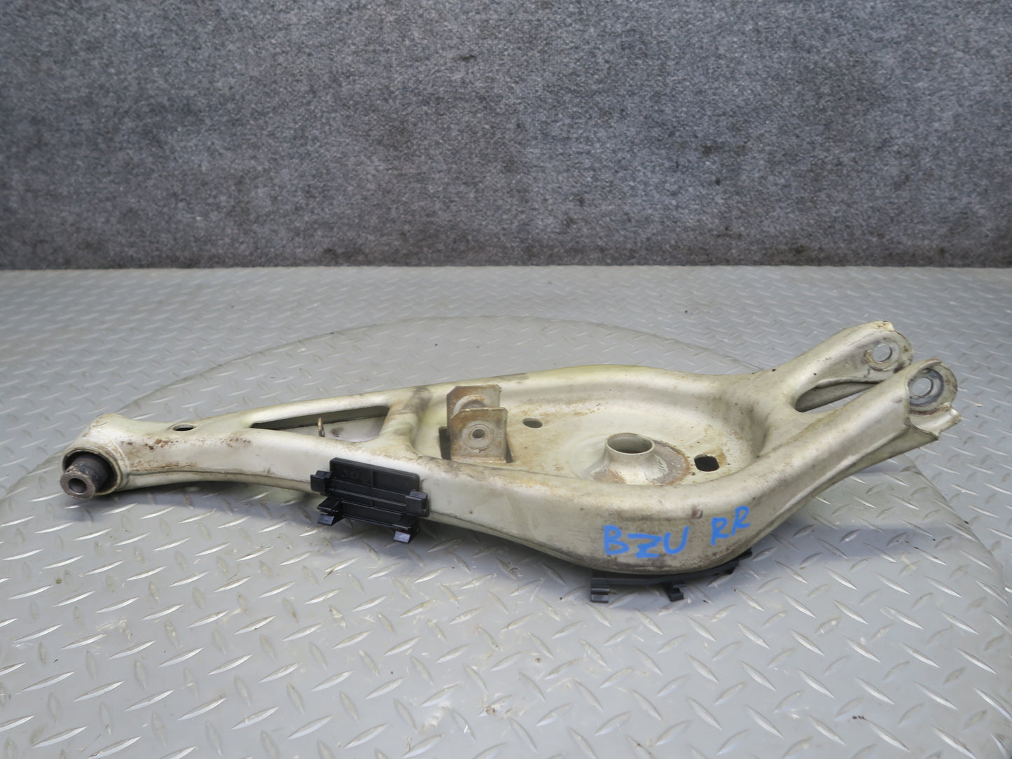09-16 BMW E89 Z4 Set of 2 Rear Right Suspension Upper & Lower Control Arm OEM