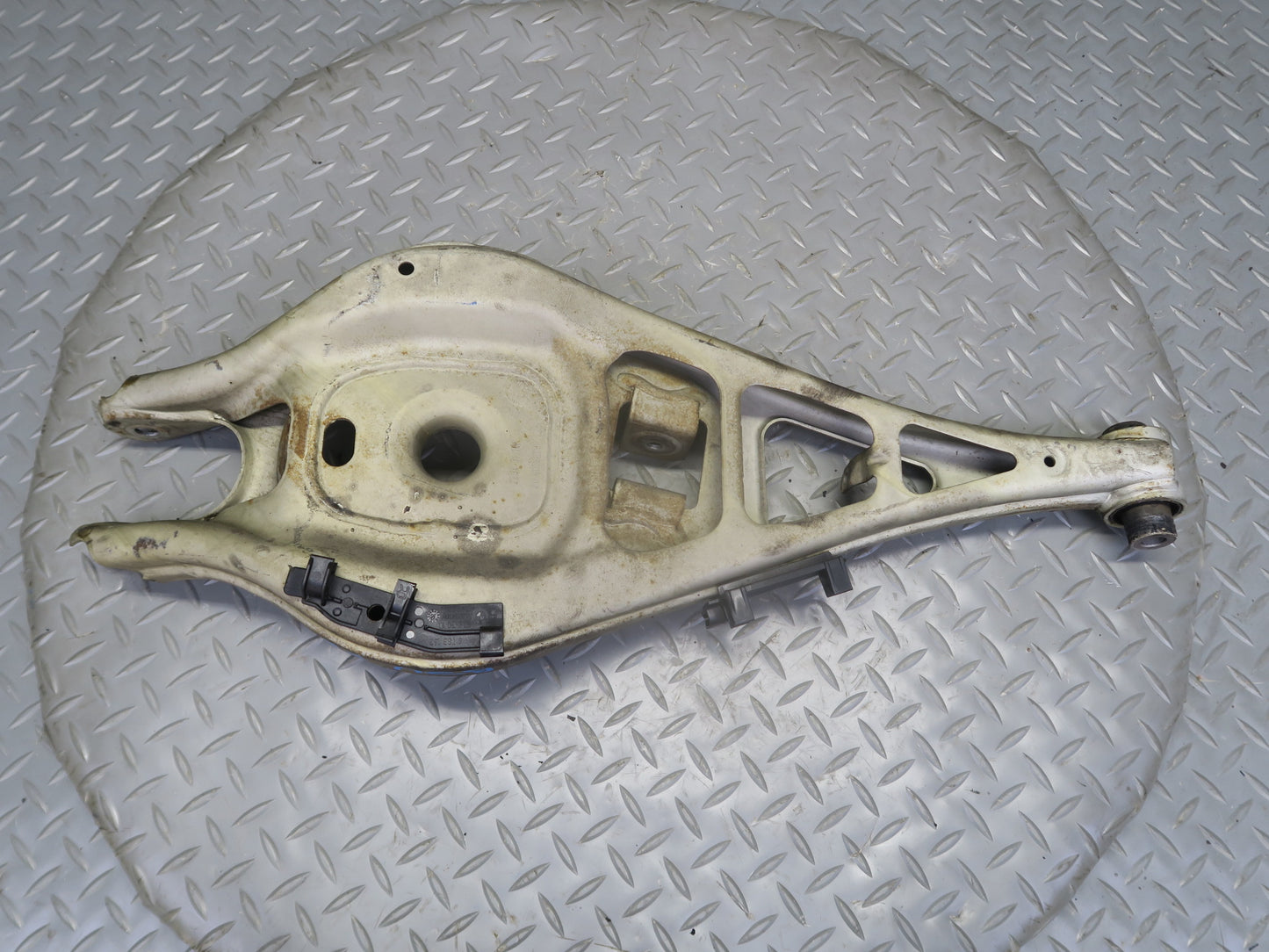 09-16 BMW E89 Z4 Set of 2 Rear Right Suspension Upper & Lower Control Arm OEM
