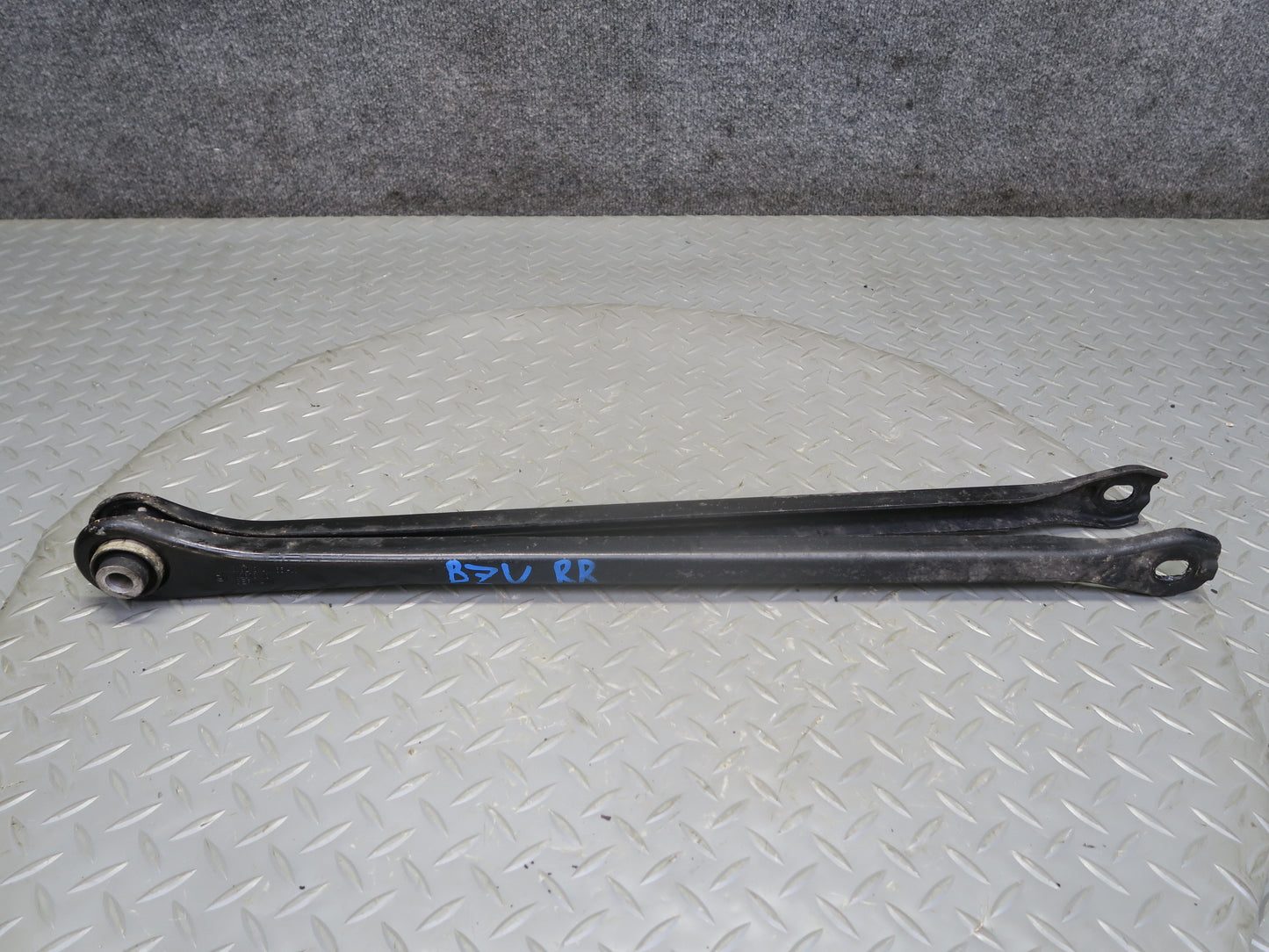 09-16 BMW E89 Z4 Set of 2 Rear Right Suspension Upper & Lower Control Arm OEM