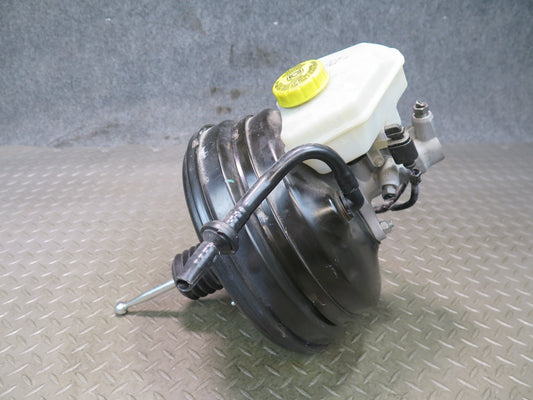 2011-2014 Porsche Cayenne 958 Brake Master Cylinder Booster Fluid Reservoir