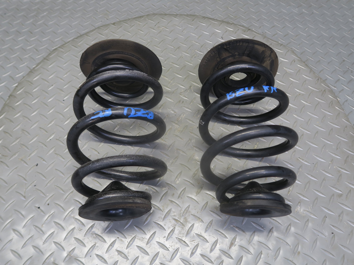 09-16 BMW E89 Z4 Set of 2 Rear Left & Right Strut Spring 84K Miles OEM