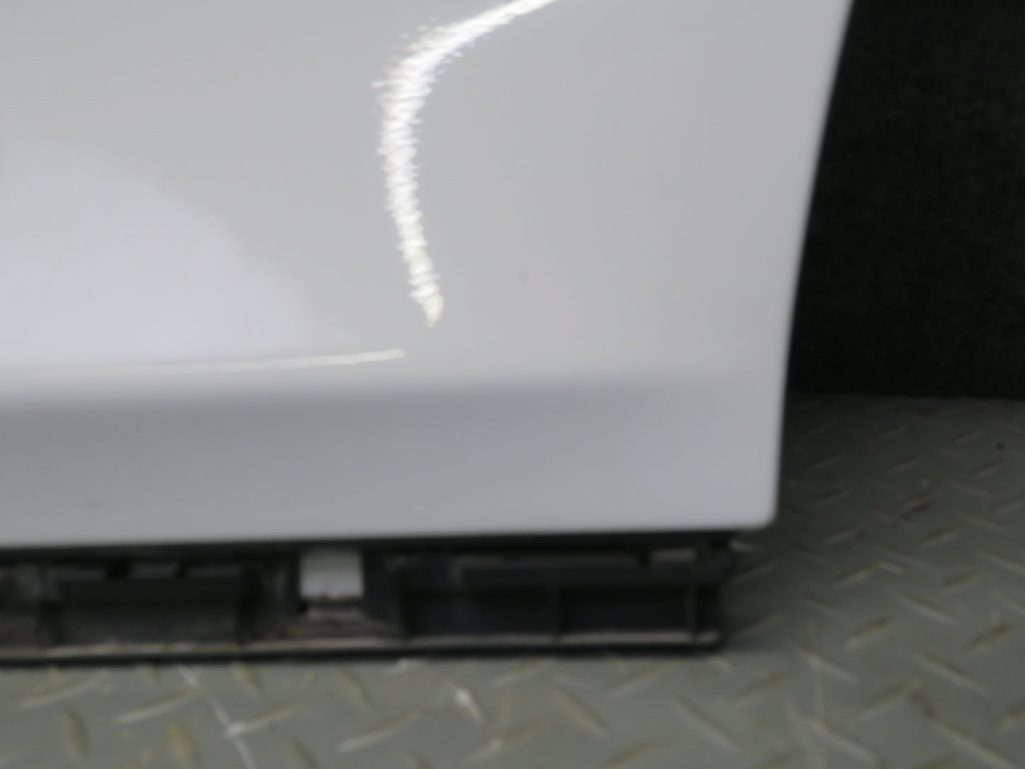 09-13 BMW E89 Z4 Front Right Fender Shell Cover Panel White OEM