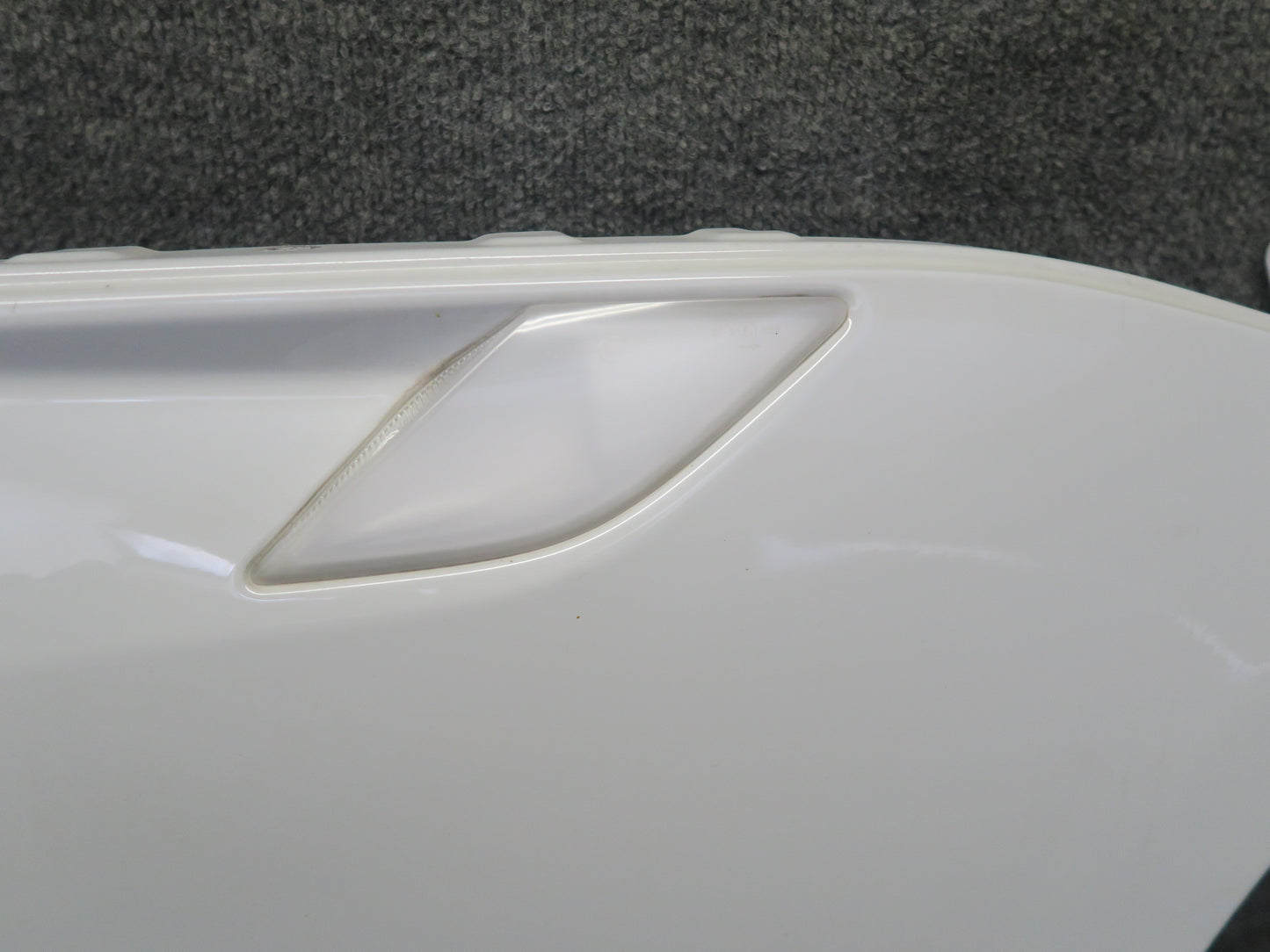 09-13 BMW E89 Z4 Front Right Fender Shell Cover Panel White OEM