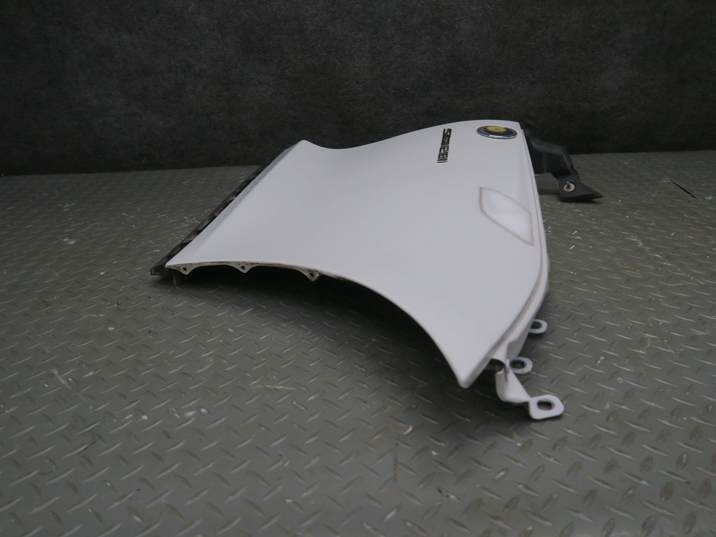 09-13 BMW E89 Z4 Front Right Fender Shell Cover Panel White OEM
