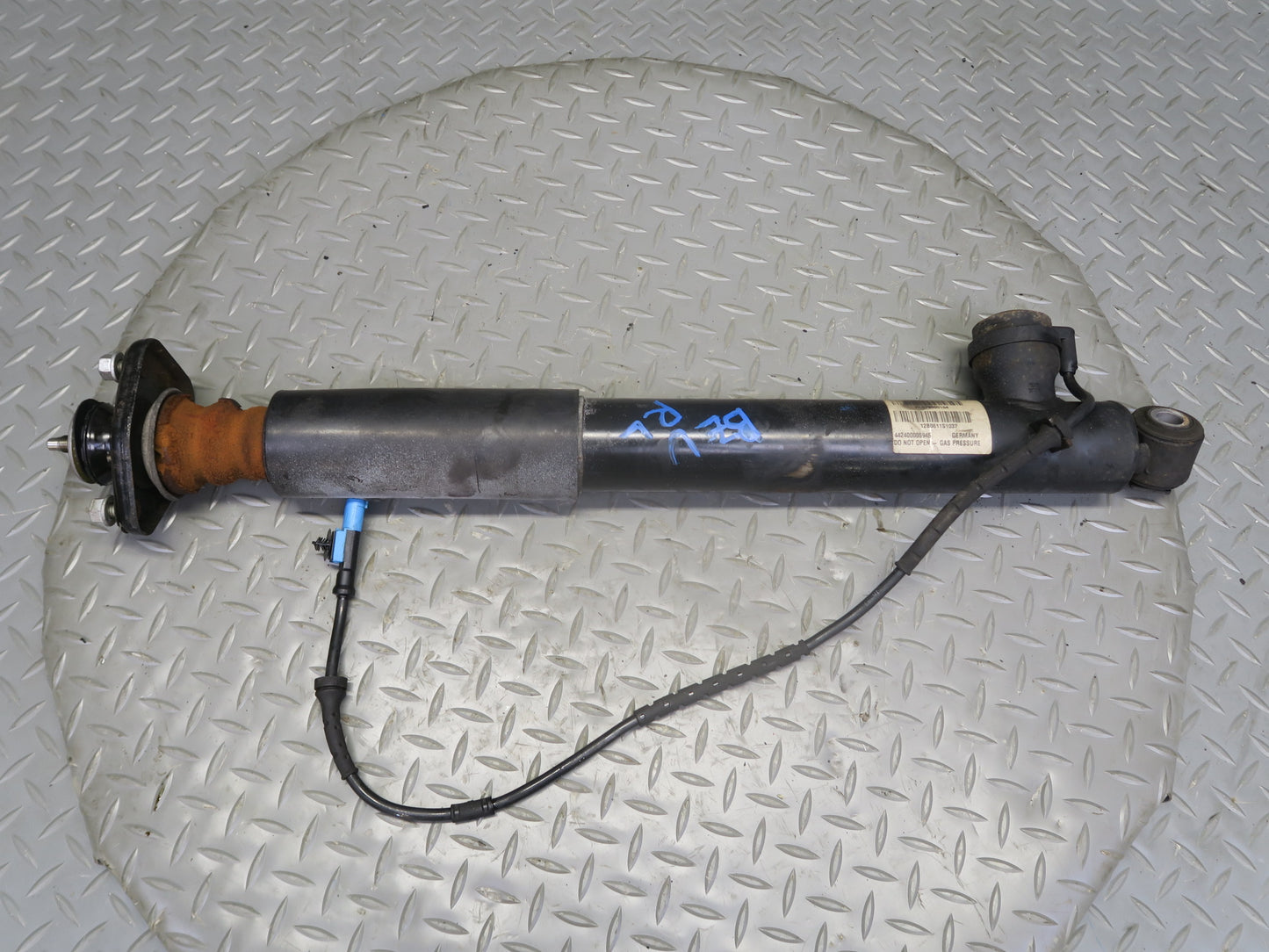 09-16 BMW E89 Z4 Set of 2 Rear Left Right VDC Adaptive Strut Shock Absorber OEM