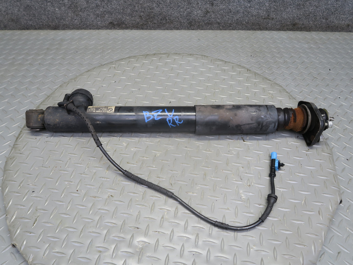 09-16 BMW E89 Z4 Set of 2 Rear Left Right VDC Adaptive Strut Shock Absorber OEM
