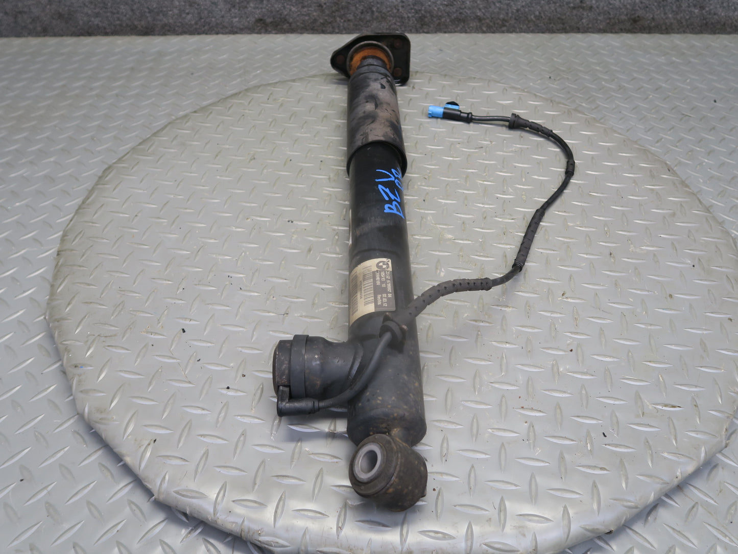 09-16 BMW E89 Z4 Set of 2 Rear Left Right VDC Adaptive Strut Shock Absorber OEM