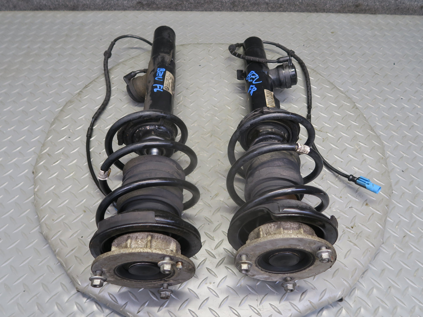 09-16 BMW E89 Z4 28i 30i Set of 2 Front VDC Adaptive Strut Shock Absorber OEM