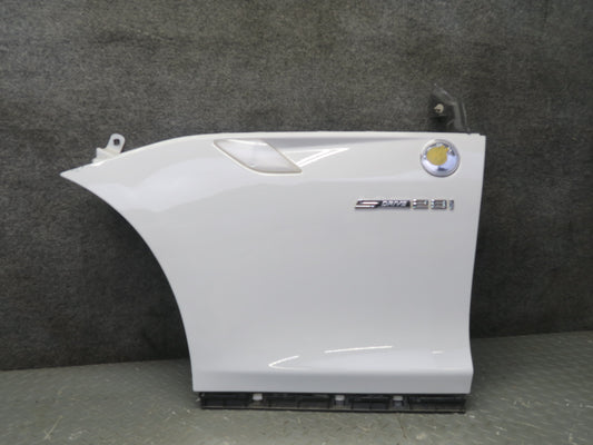 09-13 BMW E89 Z4 Front Left Fender Shell Cover Panel White OEM