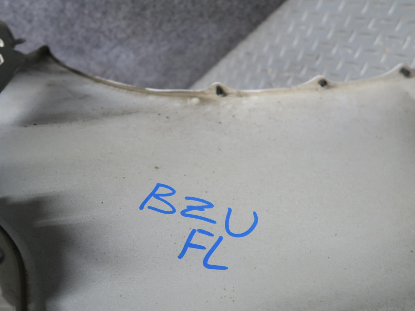 09-13 BMW E89 Z4 Front Left Fender Shell Cover Panel White OEM