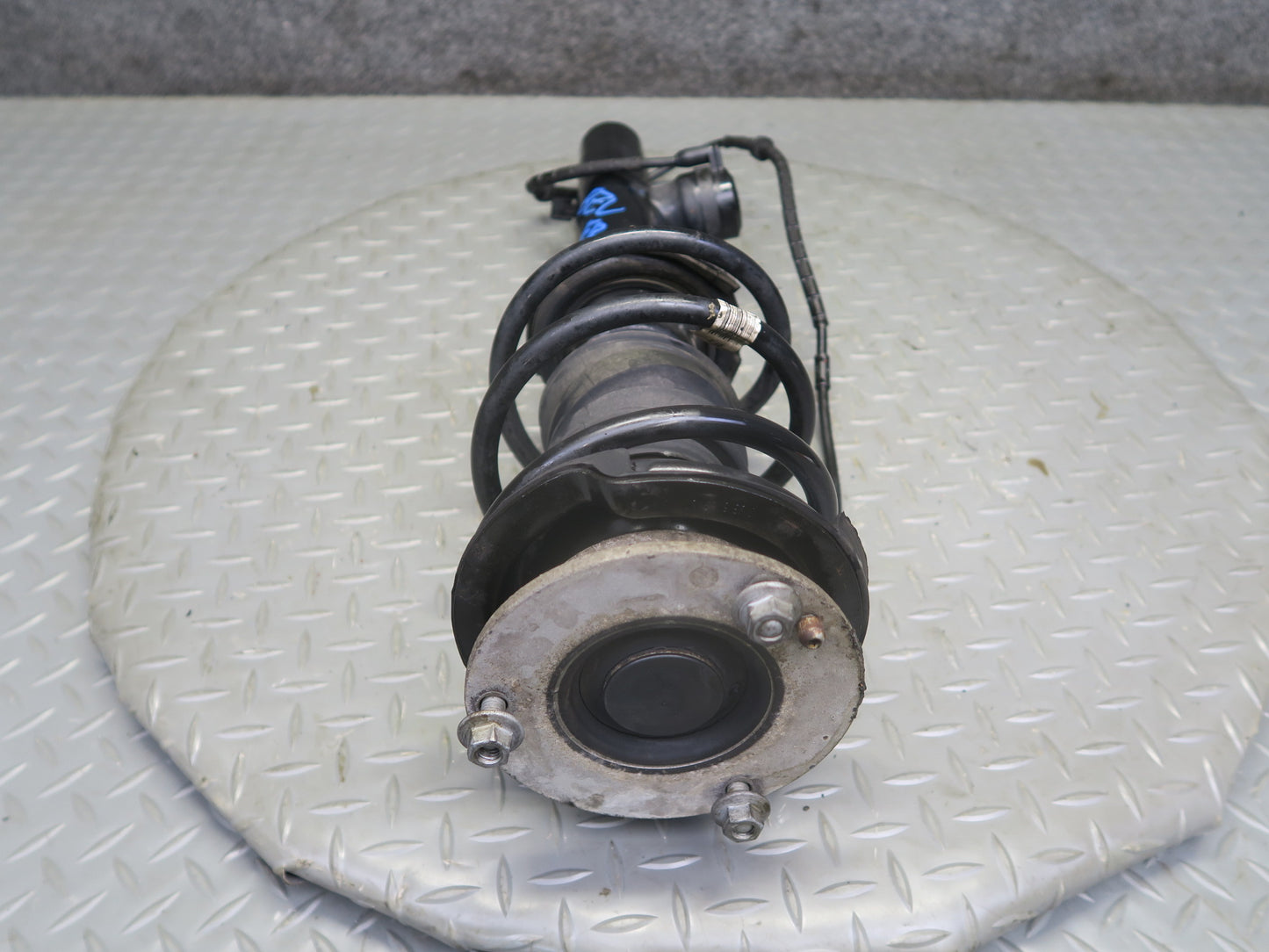 09-16 BMW E89 Z4 28i 30i Set of 2 Front VDC Adaptive Strut Shock Absorber OEM