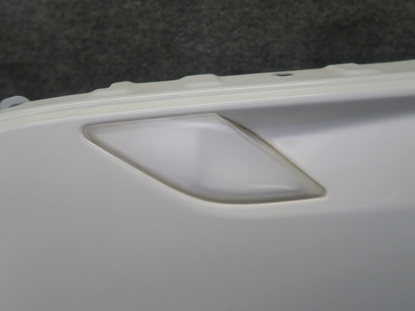 09-13 BMW E89 Z4 Front Left Fender Shell Cover Panel White OEM