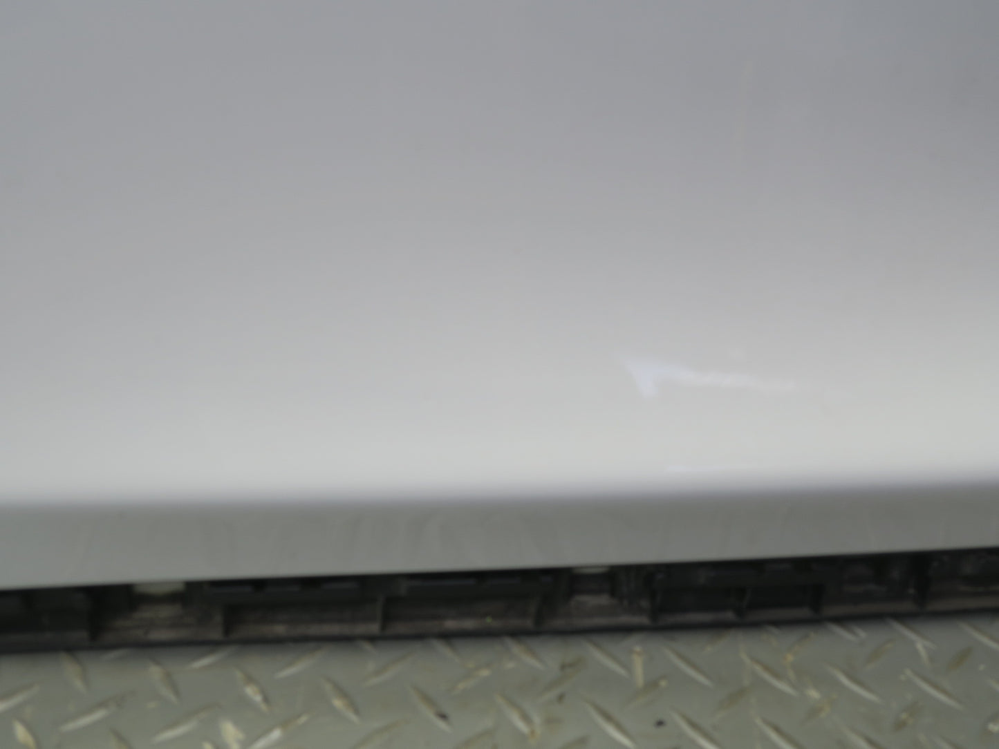 09-13 BMW E89 Z4 Front Left Fender Shell Cover Panel White OEM
