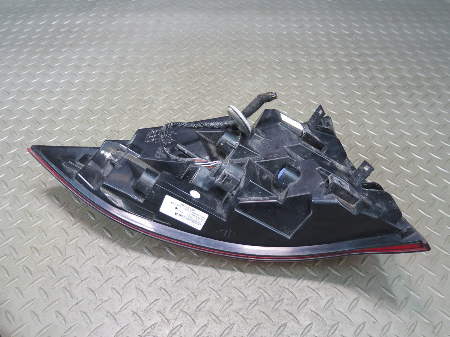 2011-2014 Porsche Cayenne 958 Rear Right Outer Tail Light Lamp 7P5945096S