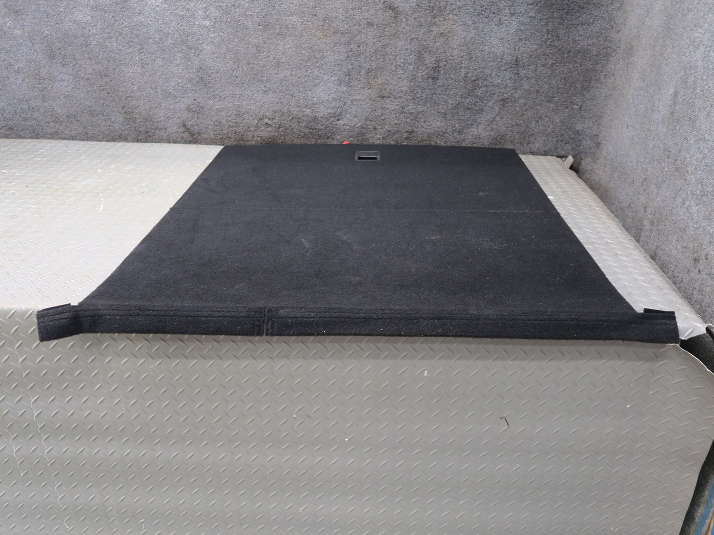 2017-2020 Maserati Levante M161 Rear Trunk Carpet Trim Panel Floor Storage Set