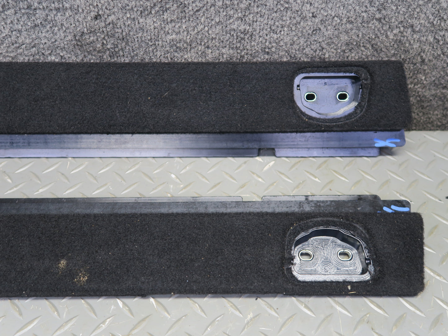 2017-2020 Maserati Levante M161 Rear Trunk Carpet Trim Panel Floor Storage Set
