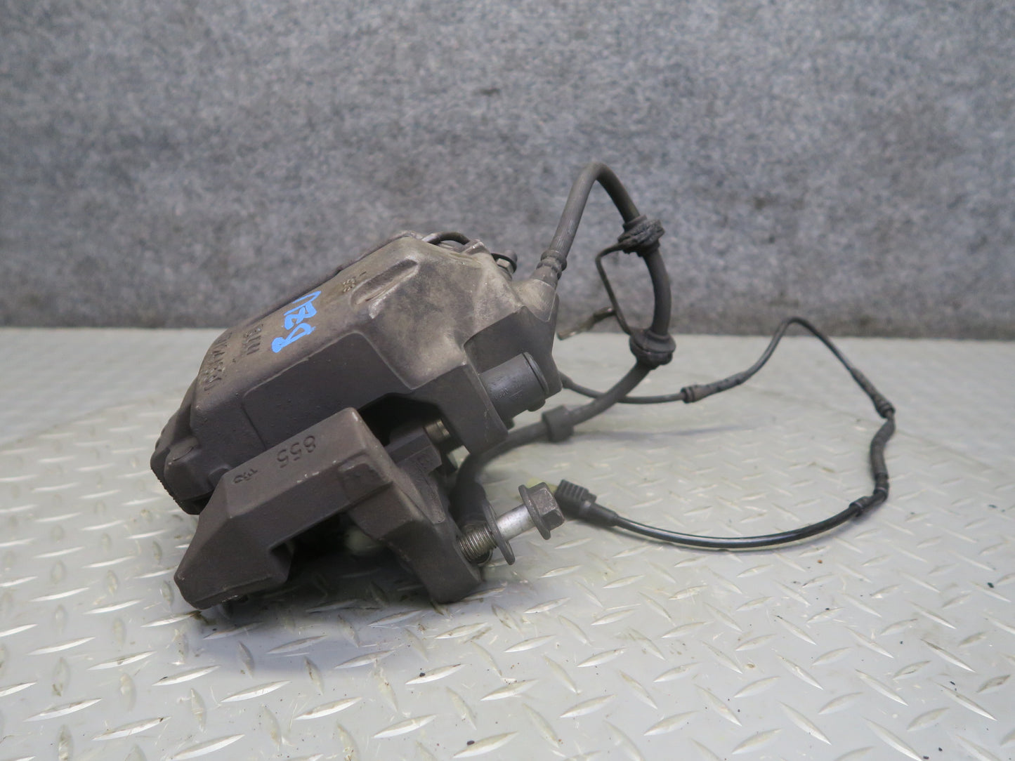 09-16 BMW E89 Z4 28i 30i 35i RWD Set of 2 Front Left Right Brake Caliper 84K OEM