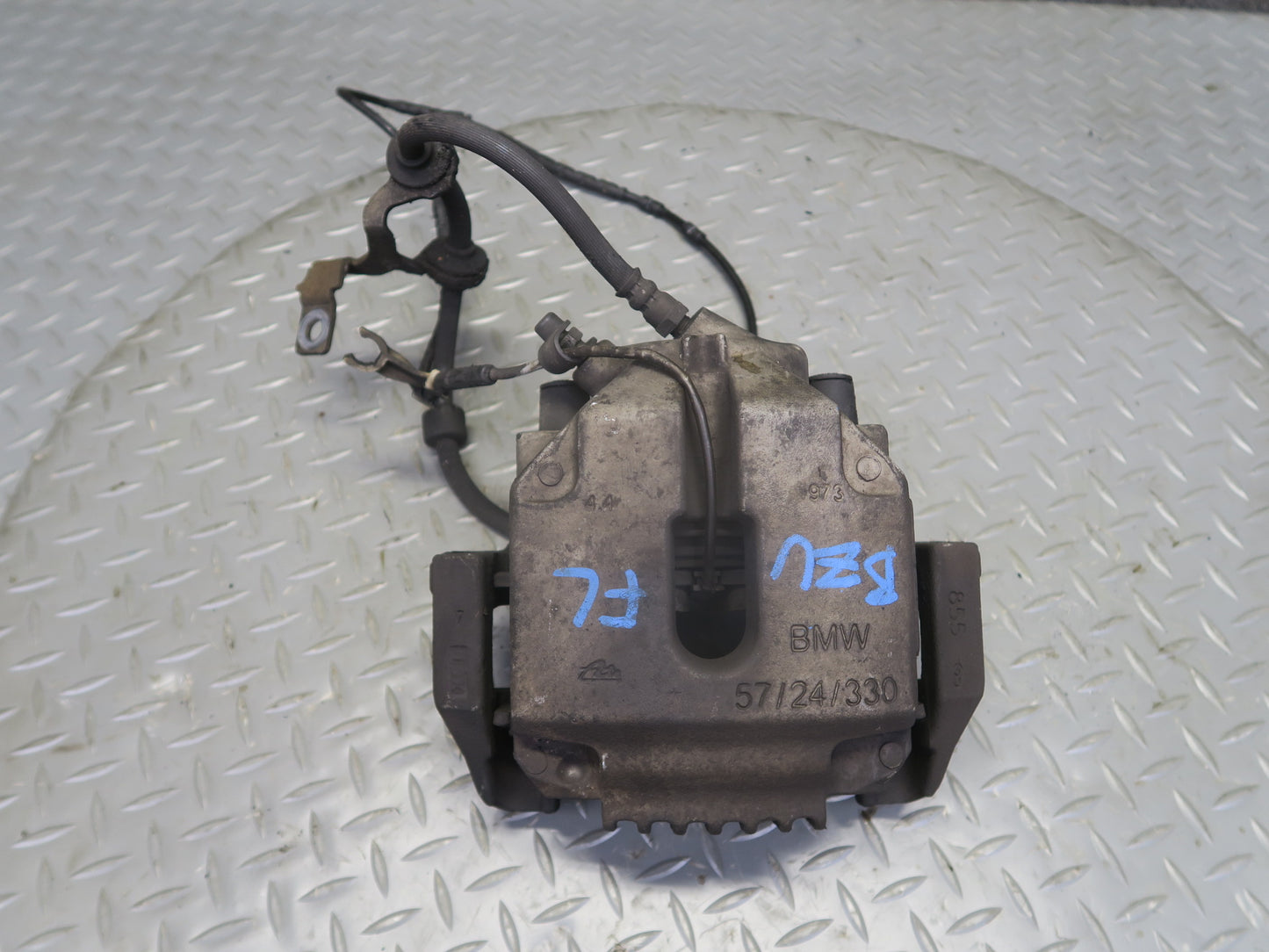 09-16 BMW E89 Z4 28i 30i 35i RWD Set of 2 Front Left Right Brake Caliper 84K OEM