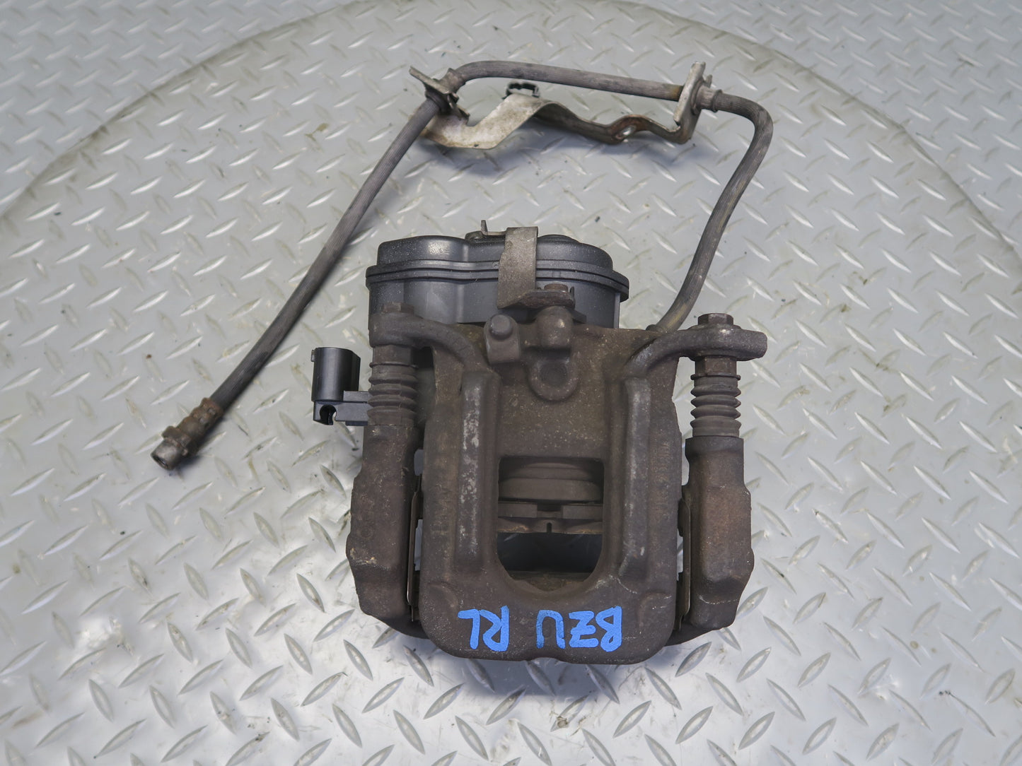 09-16 BMW E89 Z4 Set of 2 Rear Left & Right Brake Caliper 84K Miles OEM