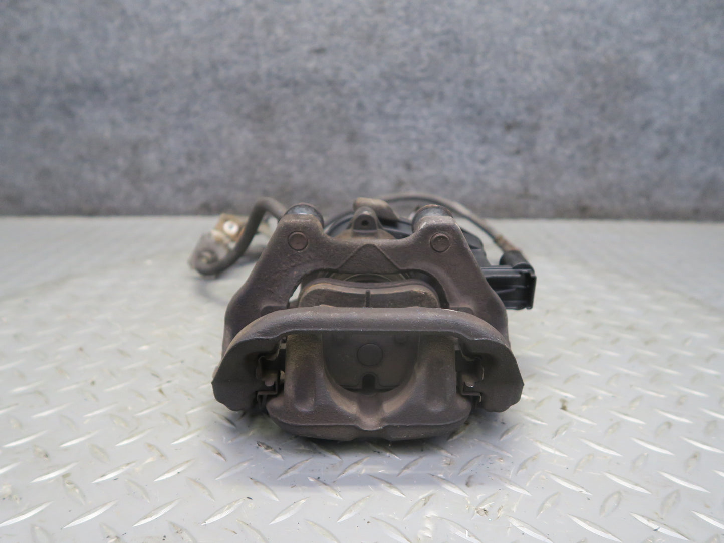 09-16 BMW E89 Z4 Set of 2 Rear Left & Right Brake Caliper 84K Miles OEM