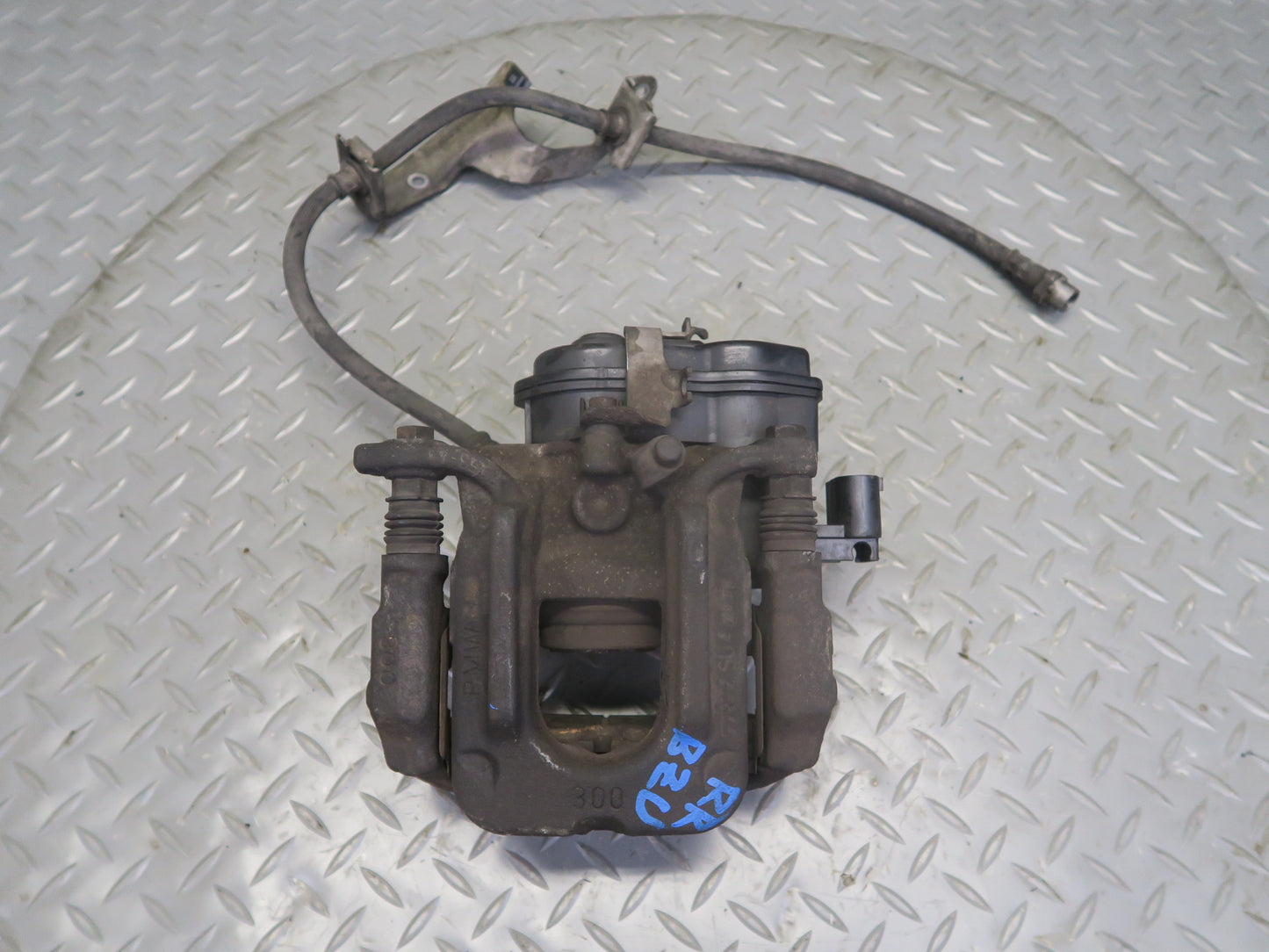 09-16 BMW E89 Z4 Set of 2 Rear Left & Right Brake Caliper 84K Miles OEM