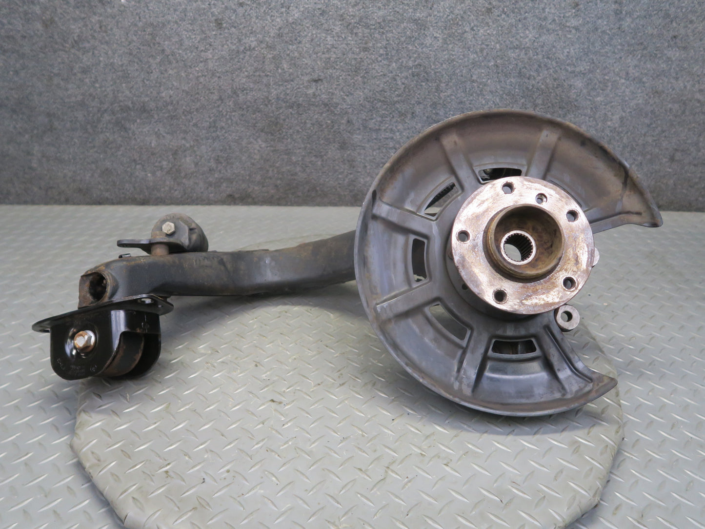 09-16 BMW E89 Z4 Rear Right Spindle Knuckle Wheel Hub Trailing Arm 84K Miles OEM