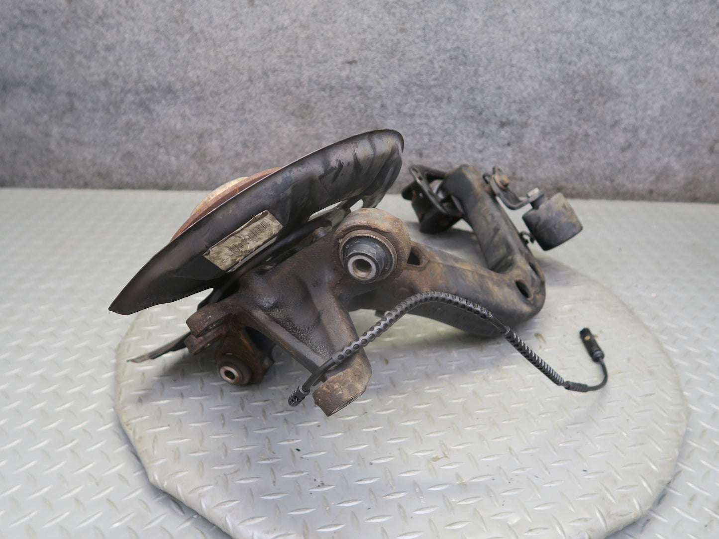 09-16 BMW E89 Z4 Rear Right Spindle Knuckle Wheel Hub Trailing Arm 84K Miles OEM