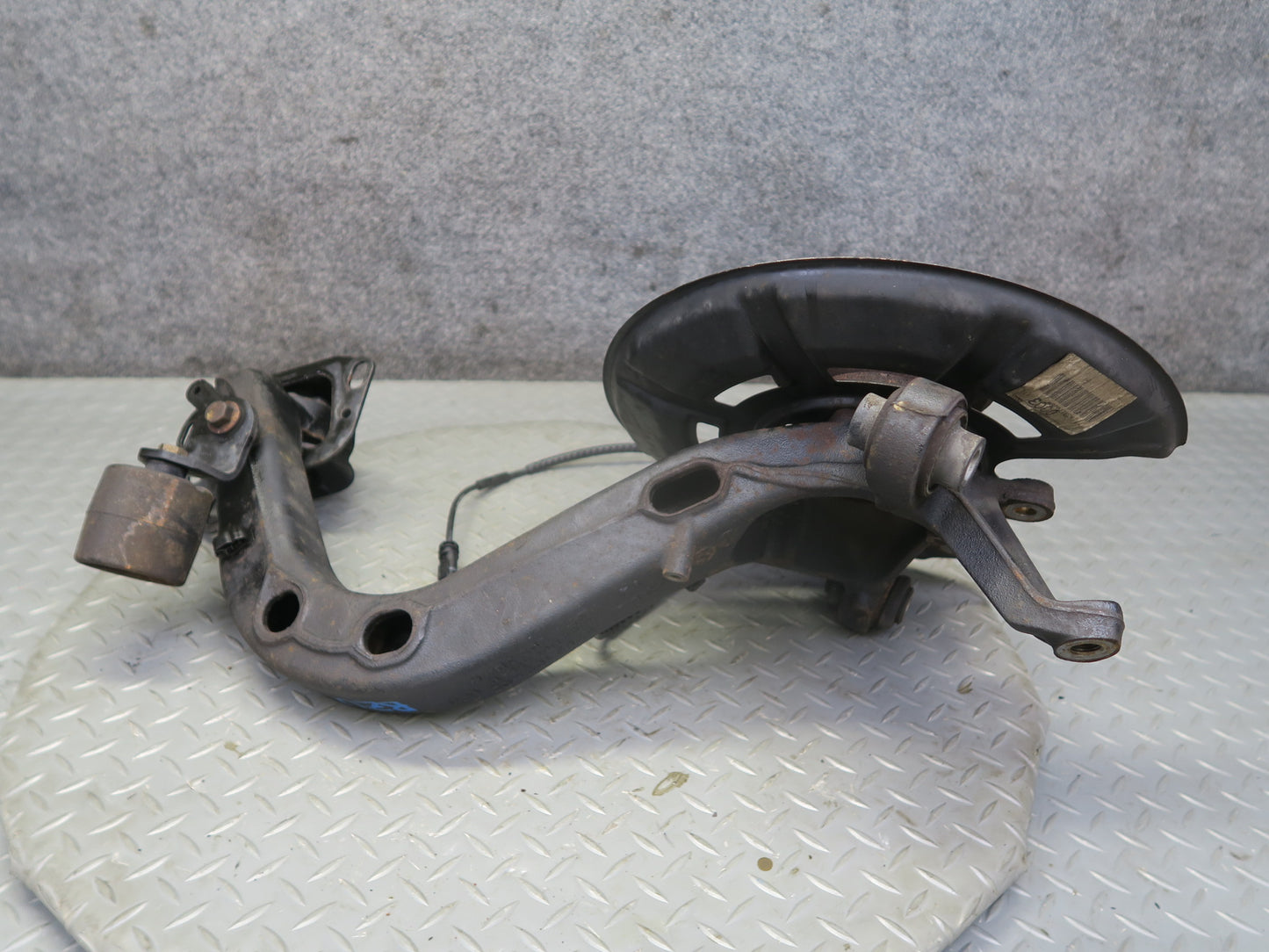 09-16 BMW E89 Z4 Rear Left Spindle Knuckle Wheel Hub Trailing Arm 84K Miles OEM