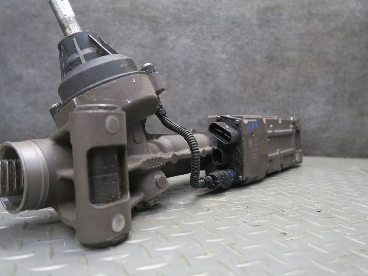13-16 Audi S4 B8 AWD Power Steering Rack & Pinion Gear 8K0909144D OEM