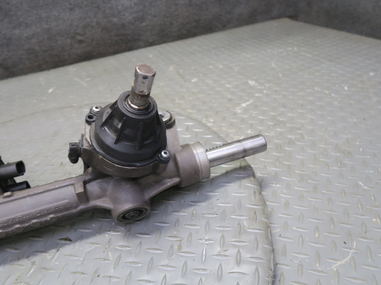 13-16 Audi S4 B8 AWD Power Steering Rack & Pinion Gear 8K0909144D OEM