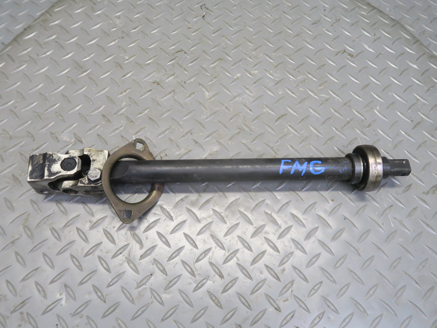 2002-2012 Mercedes W463 G500 Steering Column U Joint Shaft