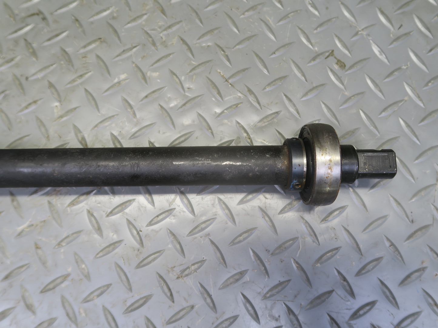 2002-2012 Mercedes W463 G500 Steering Column U Joint Shaft