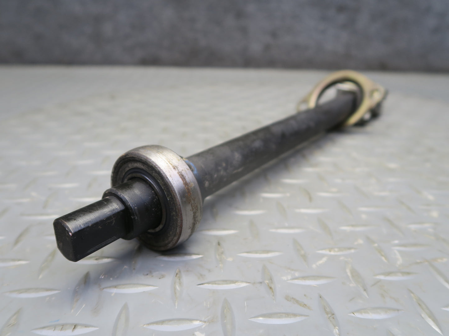 2002-2012 Mercedes W463 G500 Steering Column U Joint Shaft
